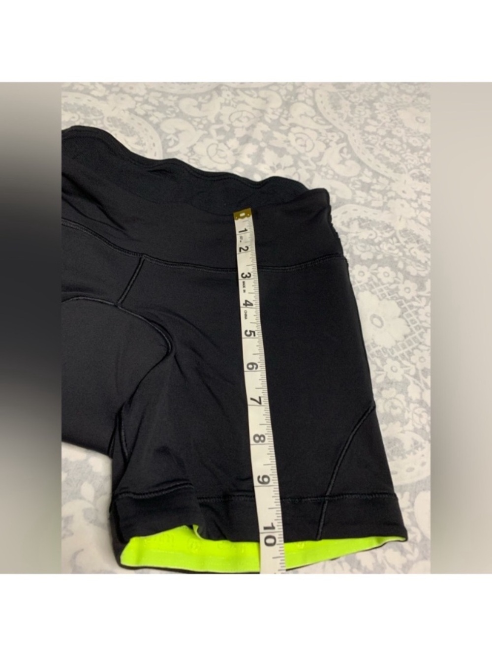 Lululemon biker shorts 6 - Picture 9 of 9